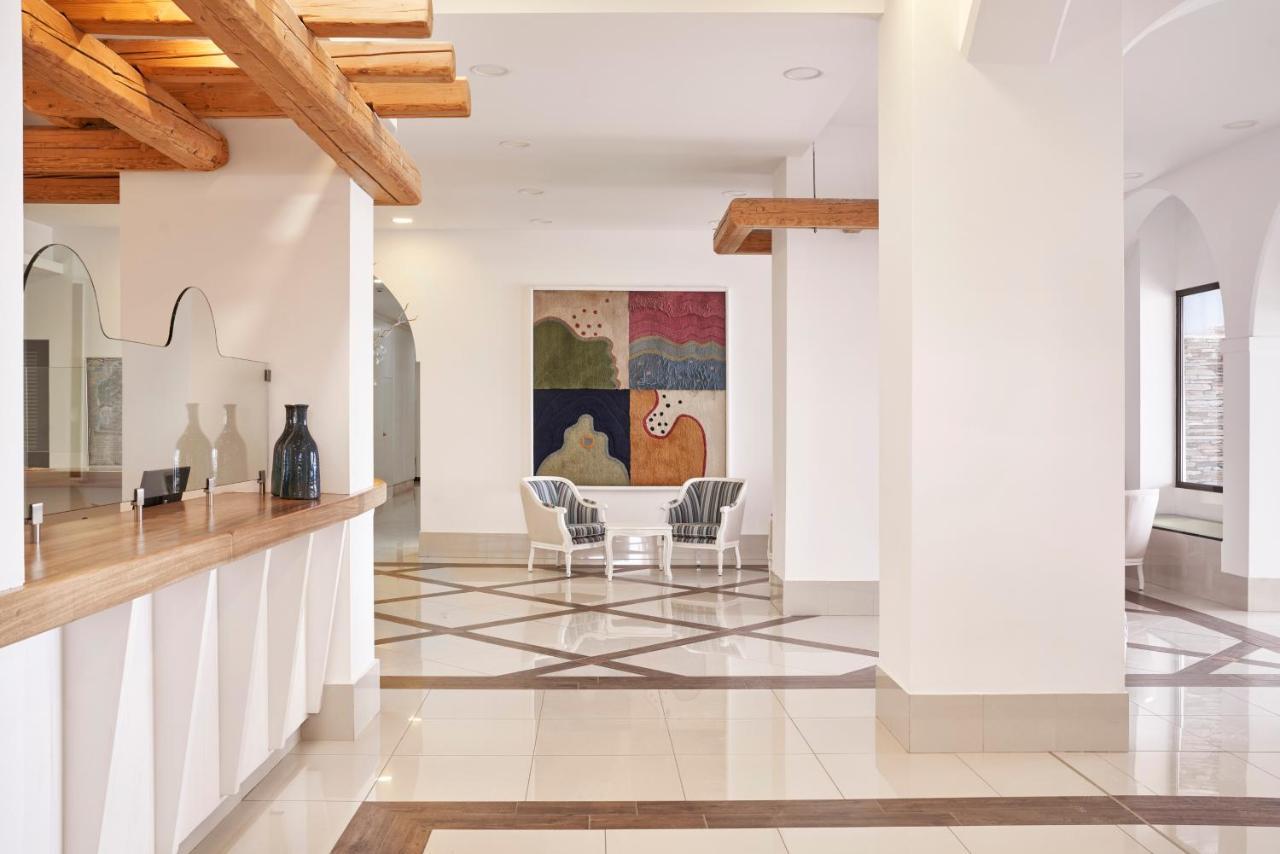 Apartahotel Epsilon 4*